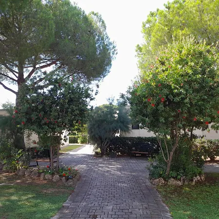 Apartmanhotel Ibiscus Village *