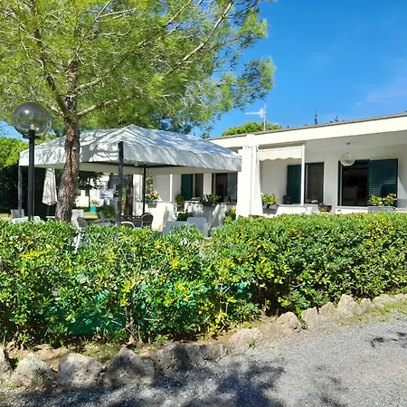 Aparthotel Ibiscus Village