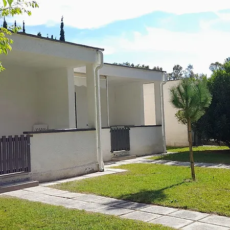 Ibiscus Village Apart-hotel
