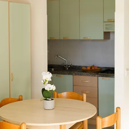 Ibiscus Village Apart-hotel